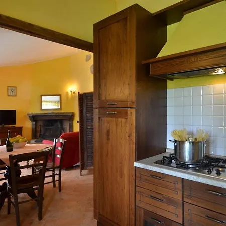 Il Tiglio Apartment *